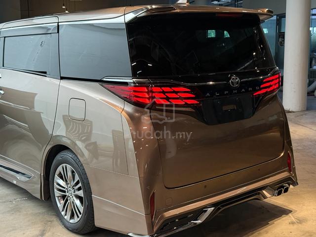 2023 Toyota ALPHARD 2.5 Z in Precious Leo-Blond - 4