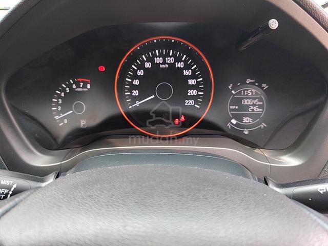 2015 Honda HR-V 1.8 V (A) Full Loan Available - 2