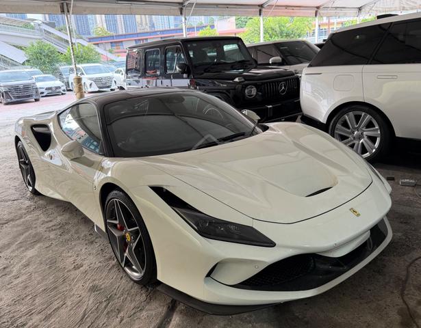 2021 Ferrari F8 Tributo 3.9 Full Carbon Mileage 8k - 1