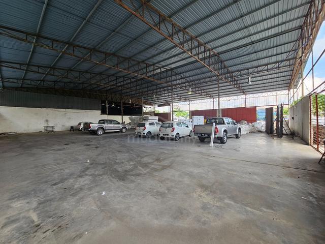 Warehouse balakong 1