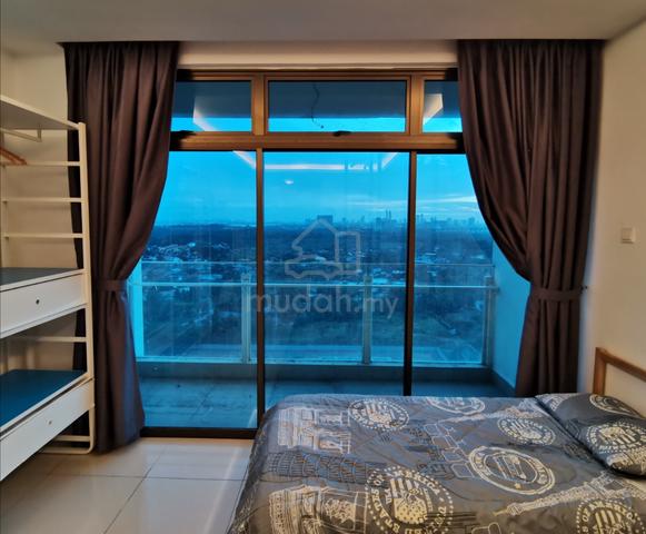 Parc Regency 1