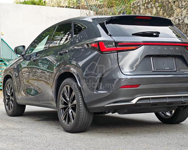SPECIAL GREY TURBO 2022 Lexus NX350 2.4 FSPORT AWD - 2