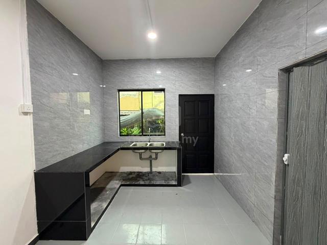 JUAL RUMAH MURAH 💜 Tmn Desa Kluang JB 1