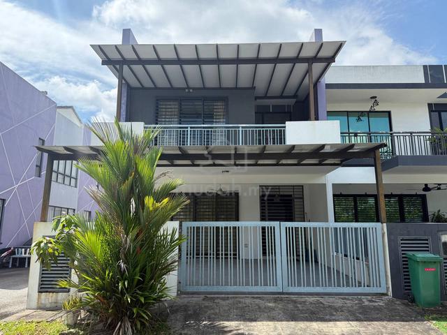 (End Lot Facing Open) Double Storey The Terresse Bandar Puteri Bangi 1