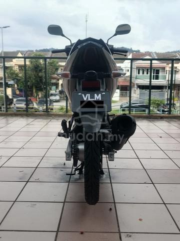 2023 Yamaha LC135 Fi V8 (Very Sporty) Boleh Cash - photo 4 of 10