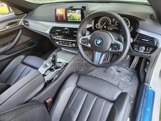 DEC 2017 BMW 530i (A)G30 CBU Local M Sport 1 Owner - 4