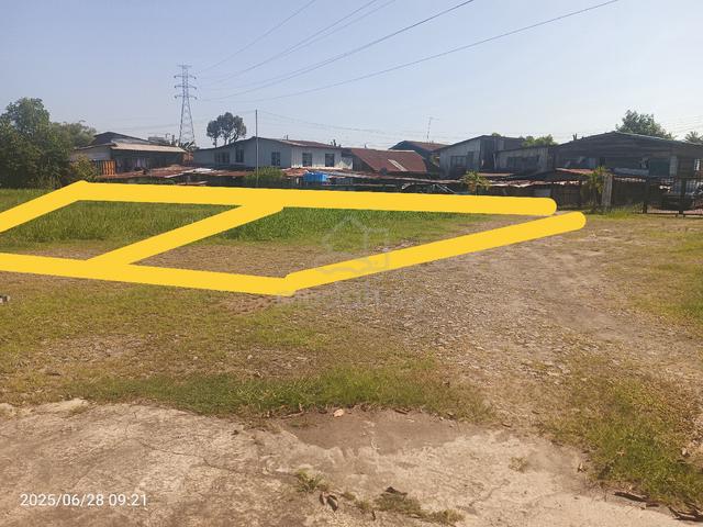 Lot for sale at the heart of dongongon town 2