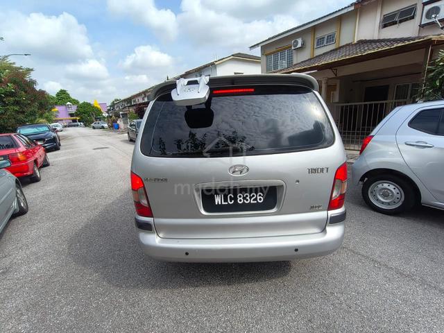 2003 Hyundai TRAJET 2.0 GLS (A) - 3