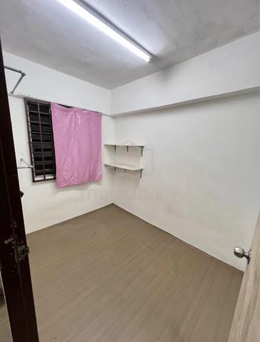 Bilik Sewa Tanjung Tokong 1