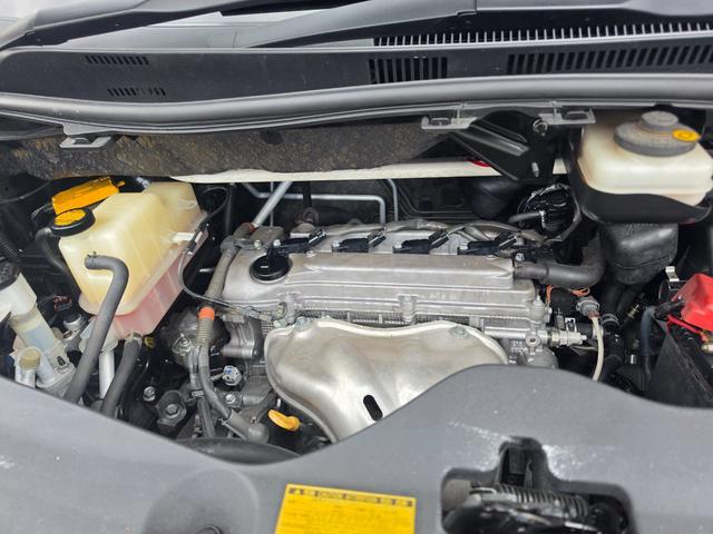 Toyota vellfire 2.4 golden eye 2013/2015 - 3