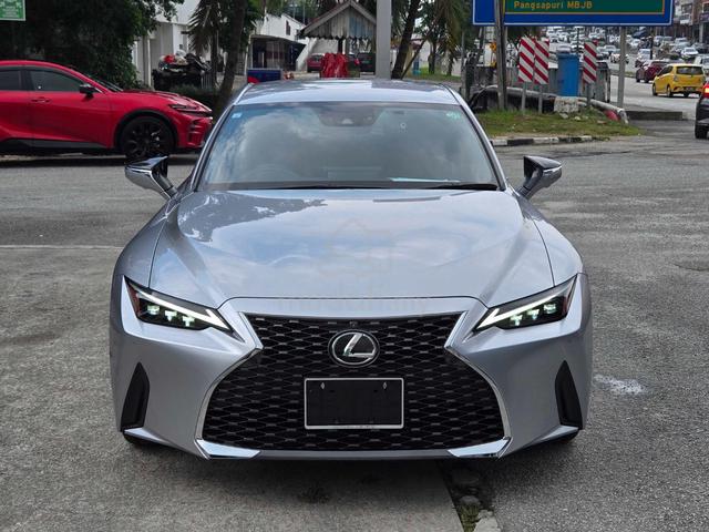 2023 Lexus IS300 2.0 VERSION L (A) 4K KM - 3