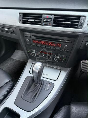 2010 Bmw 320d SPORTS (CBU) - Premium Selection - 3