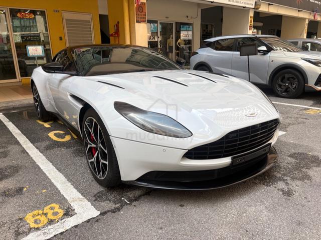 2018 Aston Martin DB11 5.2 V12 (25K KM) - 2