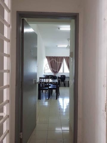 Uni Residences 1