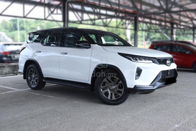 2022 Toyota FORTUNER VRZ 2.8L Service Record - 1