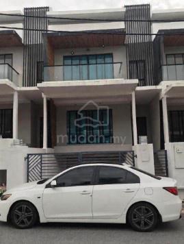 2.5 Storey Ipoh South Precint Lapangan Perdana Botani For Rent 1