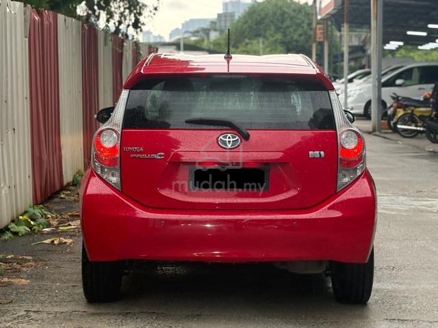 2013 Toyota PRIUS C 1.5 (HYBRID) (A) - 3