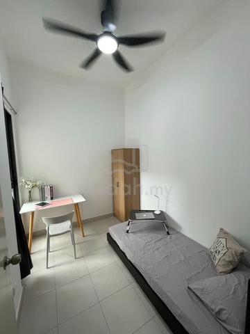 Available All Female room for Rent in Sky Awani 2 Fully Furnished 1