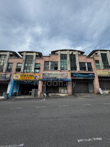 Double Storey Shoplot Taman Desa Cemerlang unblock view 1