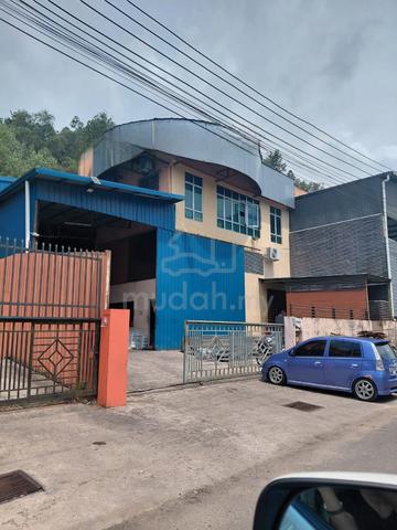 Inanam Warehouse for rent 1