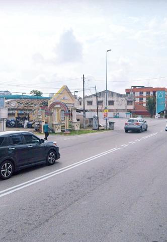 City Commercial Land Along Jalan Laksamana Cheng Ho Beside Petronas 1