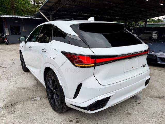 2023 Lexus RX500 2.4 H F SPORT Performance Direc 4 - 2