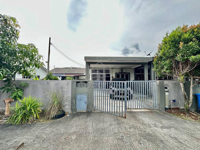 END LOT Single Storey House Jalan Kebun Seksyen 30 Shah Alam 1