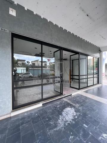 Bay Avenue 3 storey shophouse with lift (Corner unit) for sale 1
