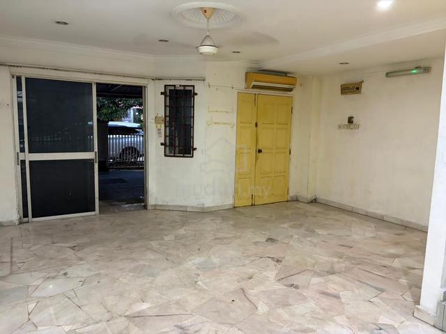 2-Sty Taman Sentosa Hulubalang 18x65 Double Storey Available For Rent 1