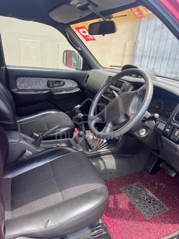 2001 Mitsubishi STORM 2.5 GLS (A) - 4