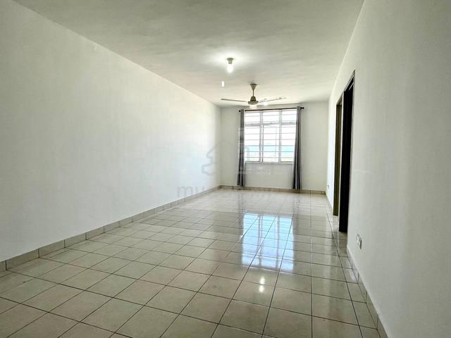 Putatan Platinum Apartment 1