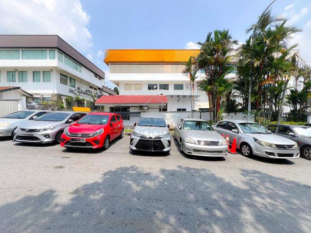 2.5 Storey Semi D Factory Taman Shamelin Perkasa, Cheras 1