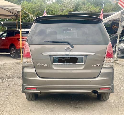 2011 Toyota INNOVA 2.0 G (A) - 4