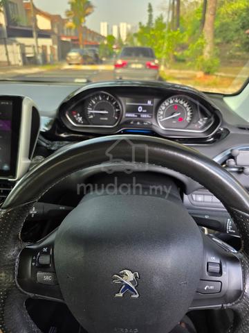 2015 Peugeot 208 1.6 VTI ALLURE (A) - 5