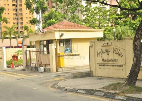 Anjung Villa 1