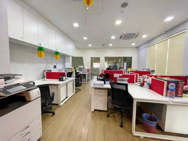 Fully Furnished Boulevard business park Jalan Kuching Pusat Komersial 1