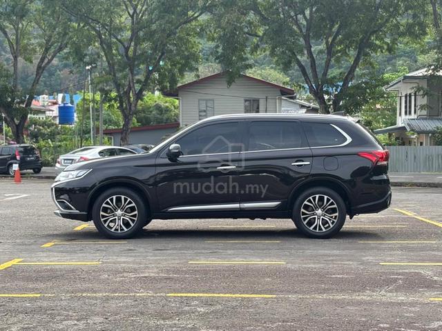 2017 Mitsubishi OUTLANDER 2.0 4WD (A) - 5