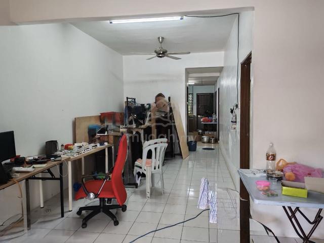 Kepong Wangsa Permai Ground Floor Town House 100% Loan, Best Buy 1