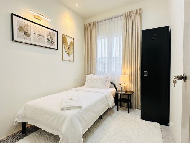 Bilik Single Selesa & Wifi, Rumah Landed Direct Owner 7 Minit ke UTeM 1