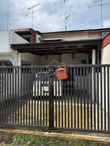 Taman Muhibah Kulai Double Storey Low Cost Full loan sri putri 1