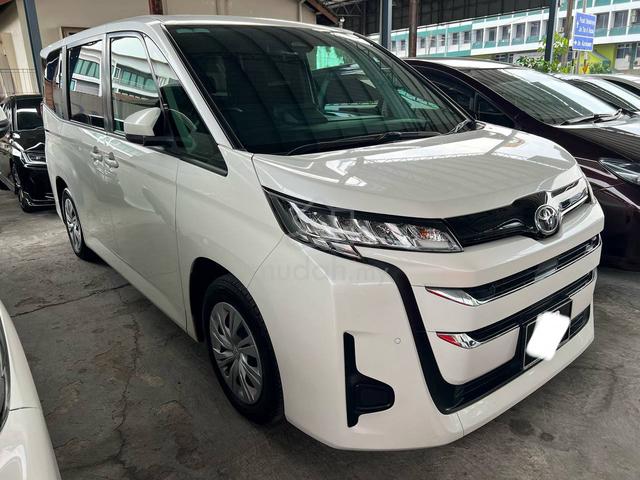 2022 Toyota NOAH 2.0 X (A) - 1
