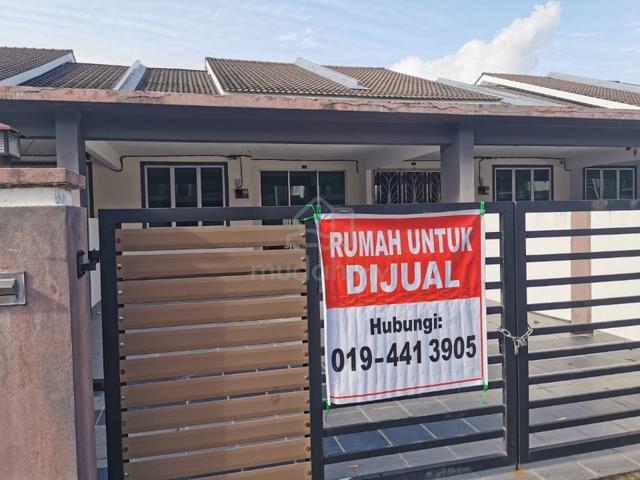 Rumah Teres Satu Tingkat Taman Serdang Bestari Sitiawan 1