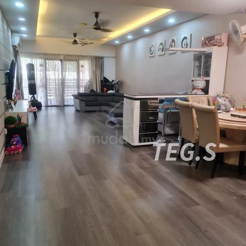 Fully Renovated! Ground Floor with Land! Meranti Terrace Kota Kemuning 1