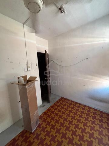bilik sewa flat larkin perdana 3, johor bahru 1