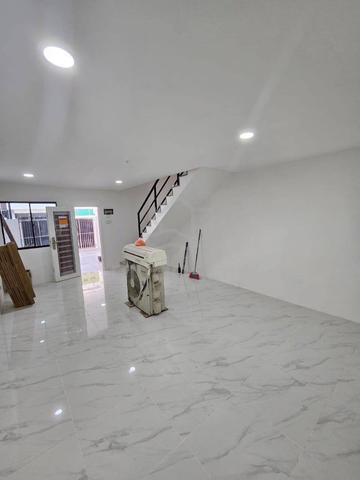 Bandar Seri Alam _ Full Loan _ Fully Renovated _ Kitchen Fully Extend 1