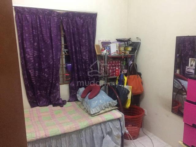 Bilik Sewa Sri Serdang Dekat UPM | Fully Furnished | Female 1