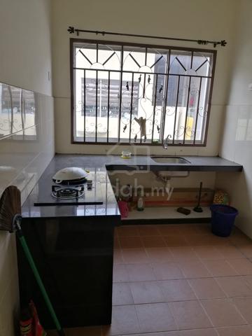 Bandar Putera 2, Jalan Kebun, Shah Alam 1