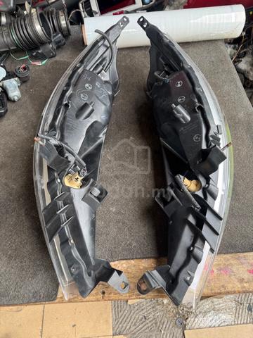No 29-10-2 Nissan Juke PFL Signal Lamp Jpn - photo 6 of 6