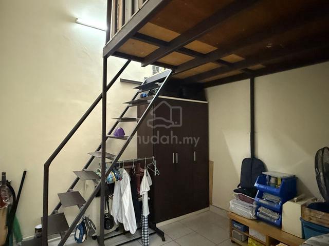 Kulai ioi bandar putra house for rent/jalan merbau 5