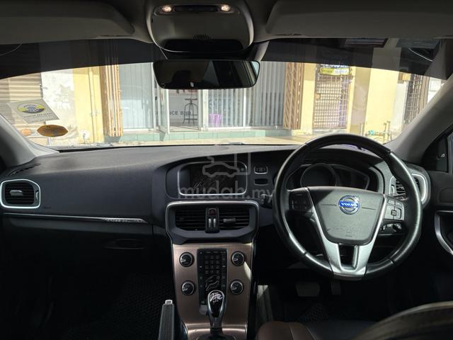 2014 Volvo V40 2.0 T5 (A) - 5